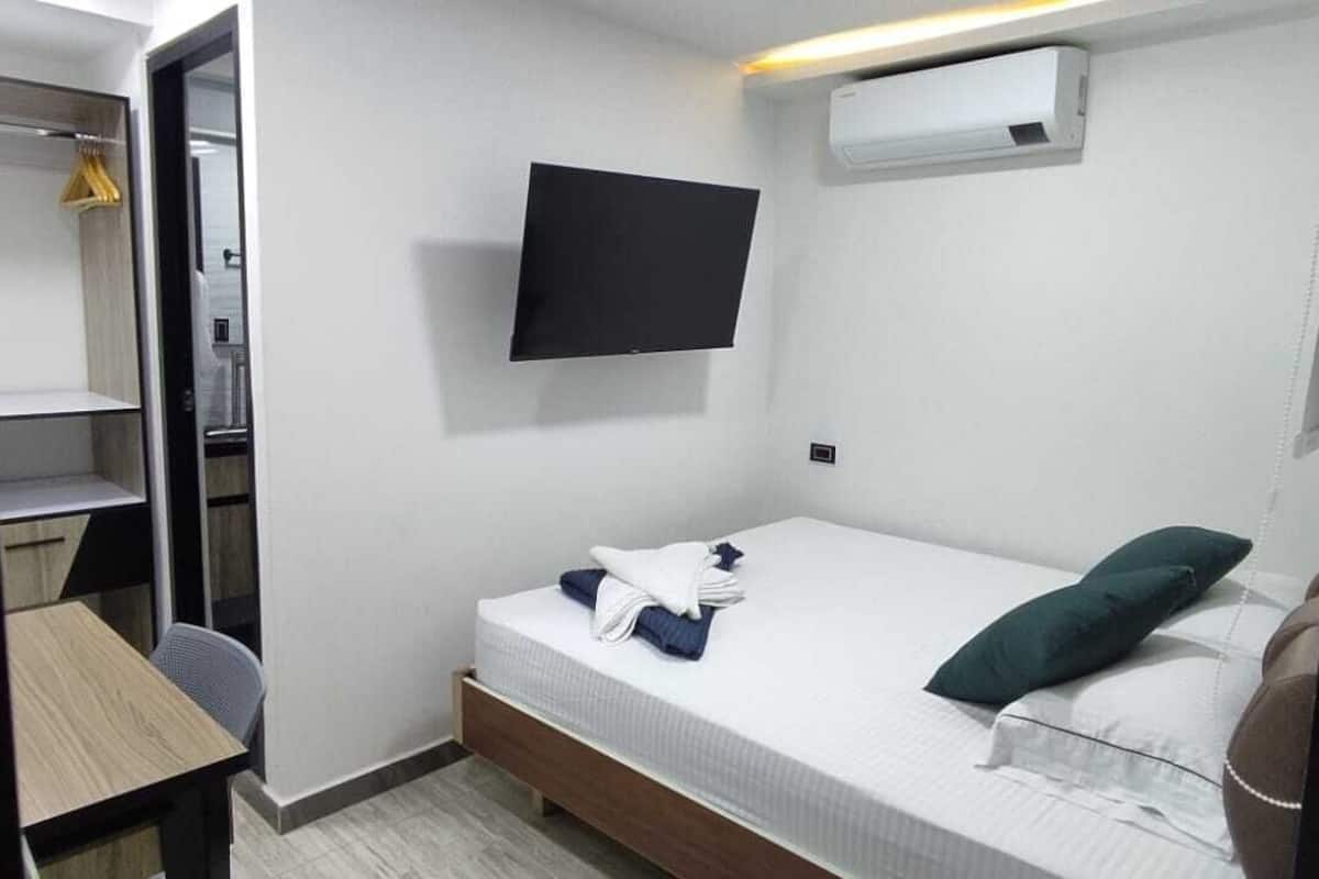 Standard Room | 1 bilik tidur, peralatan tempat tidur premium, tilam berlapik, meja