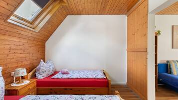 2 camere, ferro/asse da stiro, Wi-Fi gratuito, lenzuola