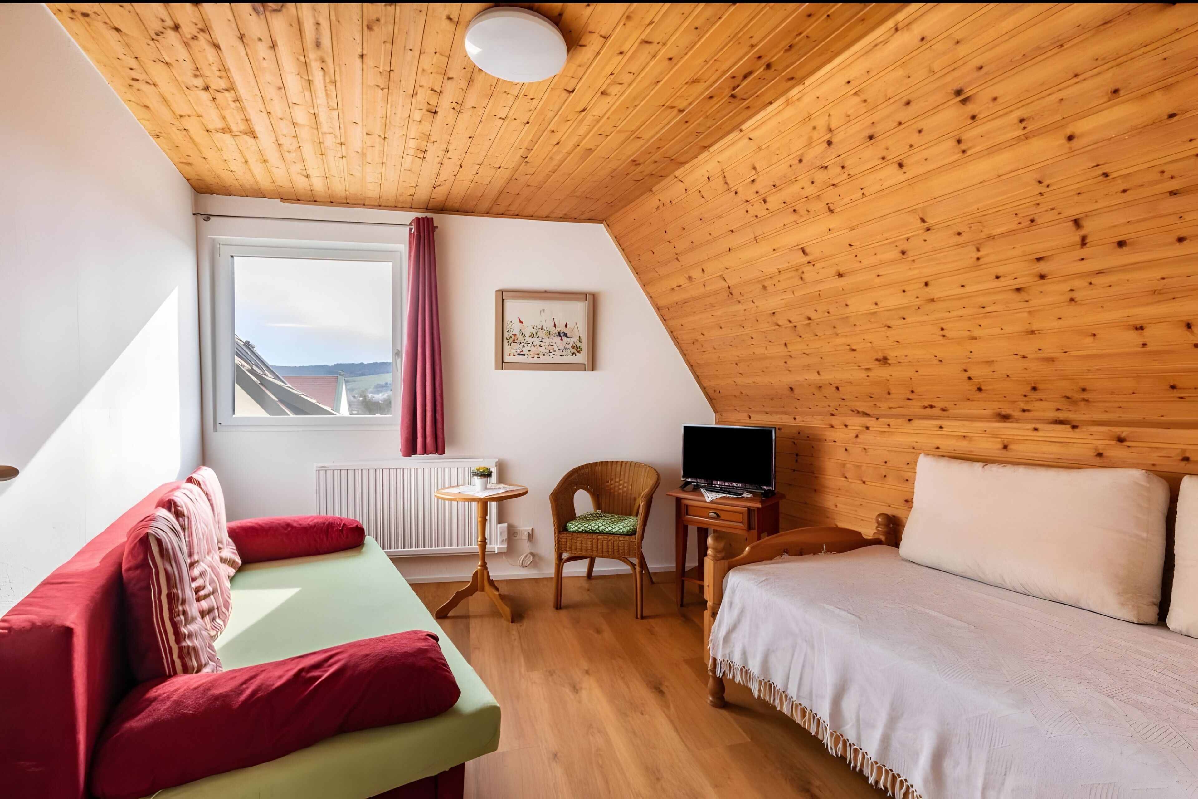 2 habitaciones, tabla de planchar con plancha y wifi gratis 