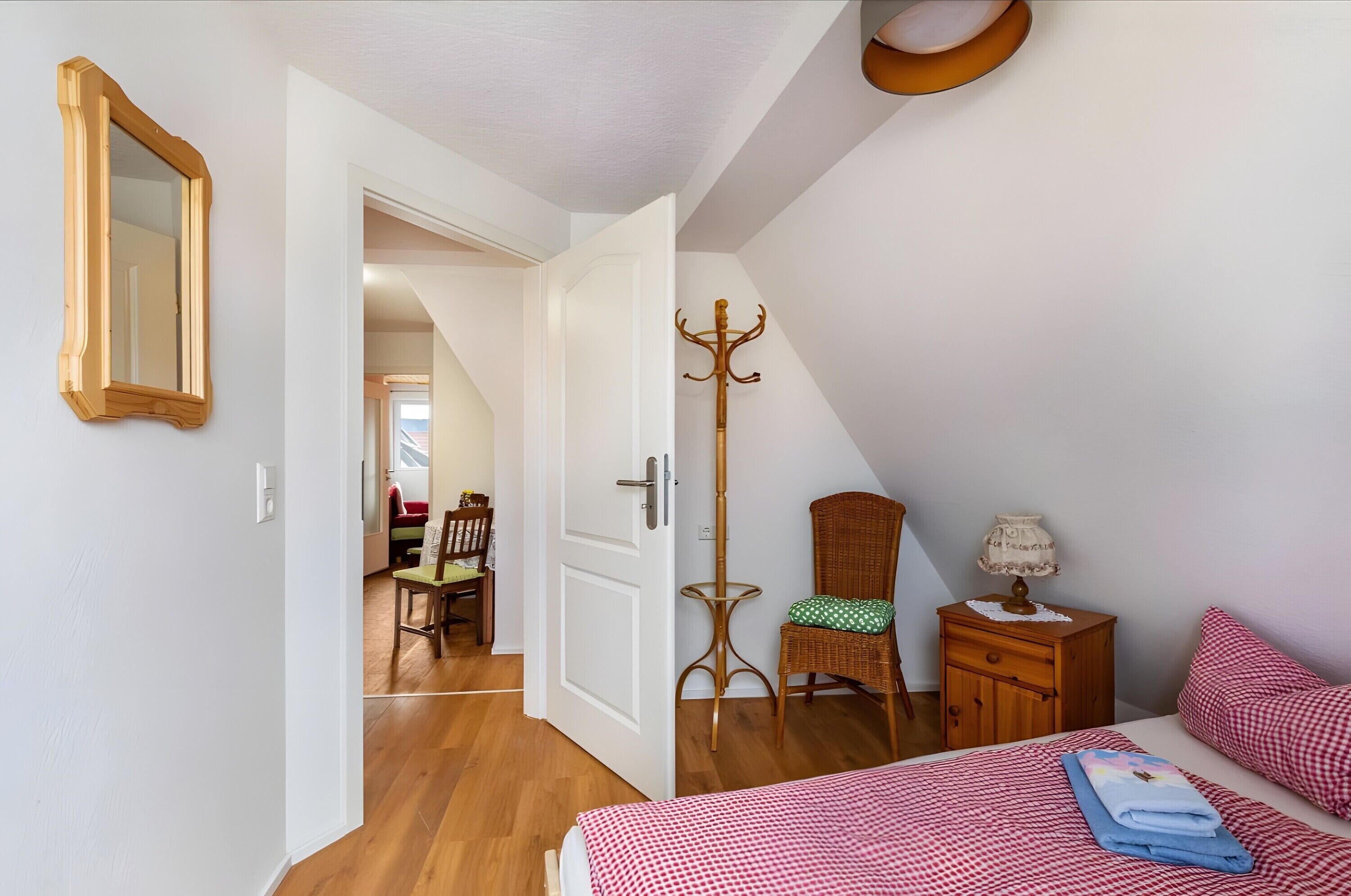 2 多间卧室、熨斗/熨衣板、免费 WiFi、床单