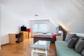 3 Schlafzimmer, kostenloses WLAN, Bettwäsche