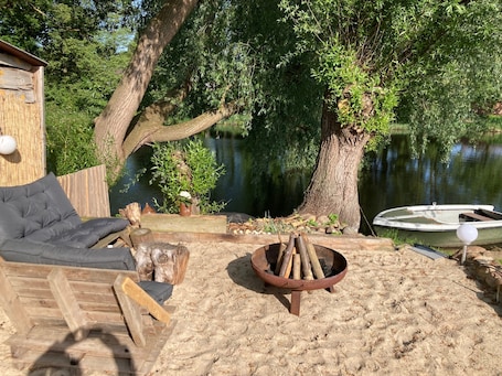 施設の敷地. Fitter’s/holiday apartment in central Bad Bodenteich, 3 bedrooms, terrace, parking