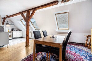 Dining - Fitter’s/holiday apartment in central Bad Bodenteich, 3 bedrooms, terrace, parking (Bad Bodenteich)