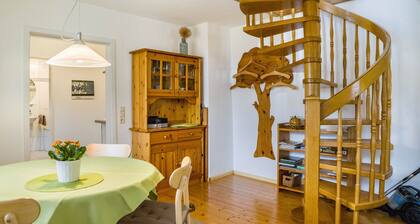 Holiday Apartment "Ipser" with Balcony & Wi-Fi