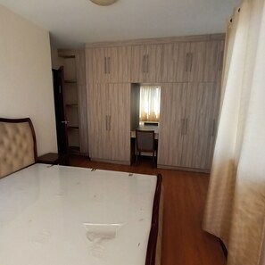 5 habitaciones, wifi y ropa de cama