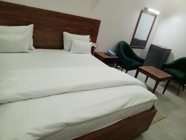 1 chambre, bureau, Wi-Fi, accÚs pour personnes à mobilité réduite