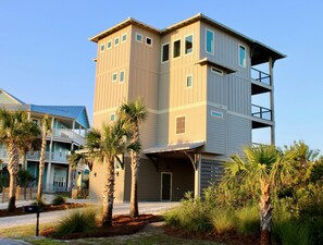 Exterior - The Sea Life (Port St. Joe)