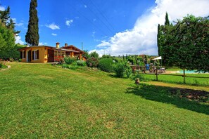 Property grounds - Casa Ovile - Montaccio ,Tuscany (Certaldo)