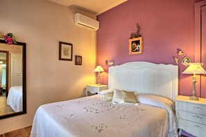 2 bedrooms