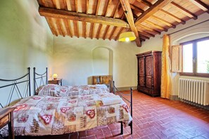 4 bedrooms - Casa Scopeti - San Casciano In Val Di Pesa ,Tuscany (San Casciano in Val di Pesa)
