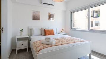 2 bedrooms, iron/ironing board, free WiFi, bed sheets