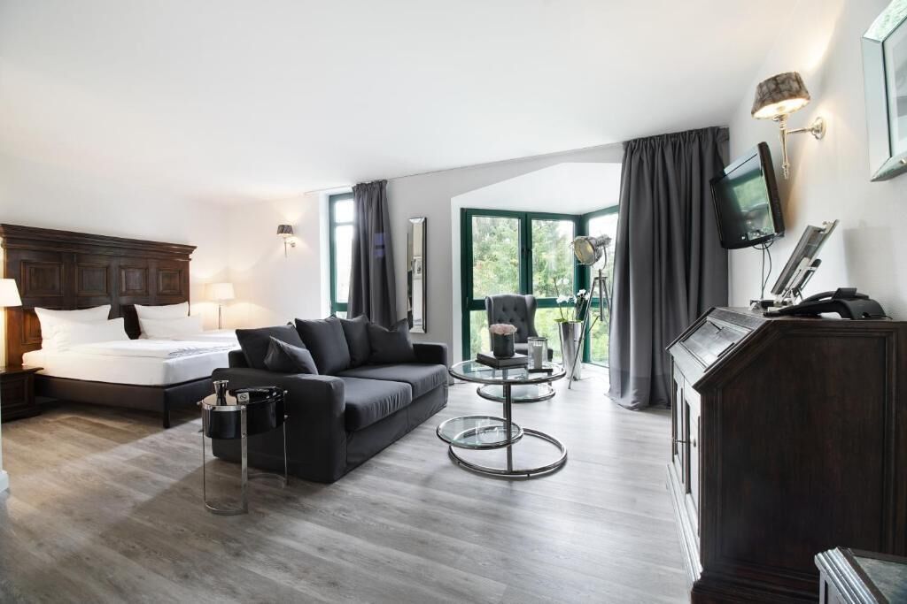 デラックス スイート | 低刺激性寝具、客室ごとに異なる装飾、客室ごとに異なるインテリア、デスク