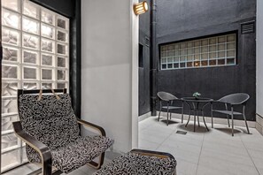 Terrace/patio - South Bank Central! ~ 2Bed, 2Bath, 1Car, 2Balcony (South Brisbane)