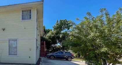 Welcome to Your One-Bedroom Retreat with Comfort and Convenience!