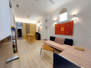 2 間睡房、熨斗/熨衫板、Wi-Fi、床單