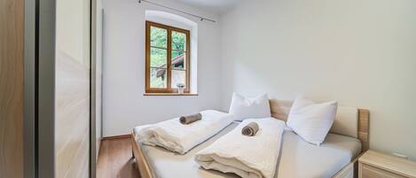 3 Schlafzimmer, kostenloses WLAN, Bettwäsche