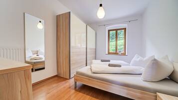 3 habitaciones, wifi gratis y ropa de cama