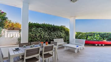 Servei de restauració a l'aire lliure