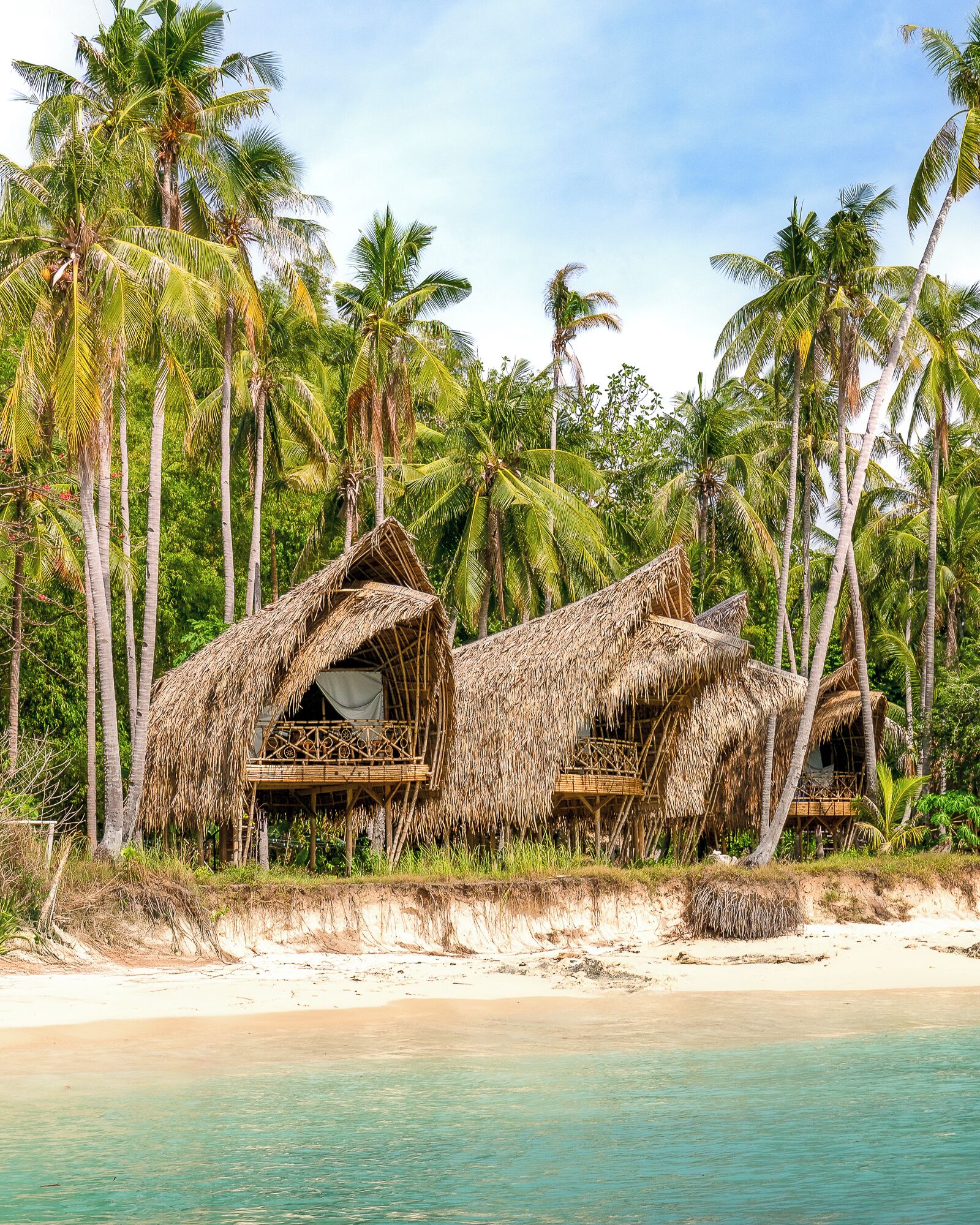 Plage privée, sable blanc, cabines gratuites, navette pour la plage