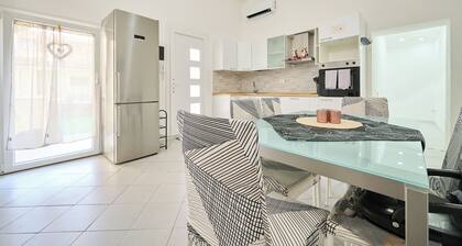 Appartement "Elisabeth's" avec terrasse privée et climatisation