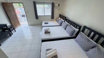 Family Room | Laptop workspace, iron/ironing board, free WiFi, bed sheets