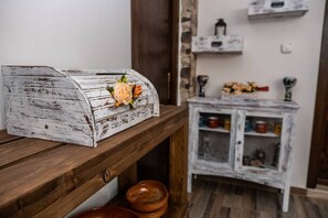 Interior - A Place in the Sun - Caltanissetta (Caltanissetta)