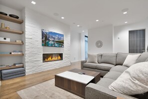 TV, fireplace, DVD player, stereo