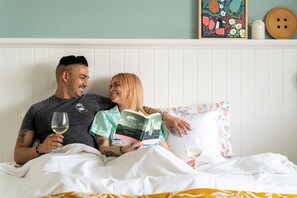 4 Schlafzimmer, Schreibtisch, Bügeleisen/Bügelbrett, kostenloses WLAN