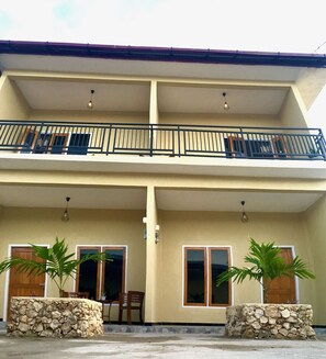 Front of property - LOPE Homestay (Waingapu)