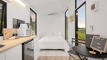 1 habitación y ropa de cama