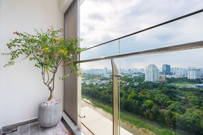 Panoramic Apartment | Minibar, individually decorated, individually furnished, desk - Convinia Luxury The Peak Midtown (Ho Chi Minh City)