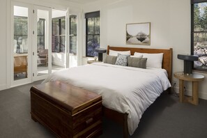 5 chambres, bureau, fer et planche à repasser, Wi-Fi gratuit