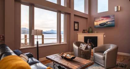 Glacier + Tide Residence