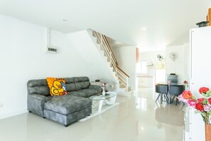 Luxury Villa, 2 Bedrooms | Living area | 65-inch Smart TV with cable channels - PK Villa Koh Samui (Koh Samui)