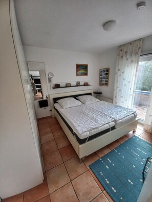 2 Schlafzimmer, Bügeleisen/Bügelbrett, kostenloses WLAN, Bettwäsche