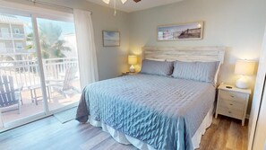 2 makuuhuonetta, silitysrauta/-lauta, ilmainen Wi-Fi, vuodevaatteet