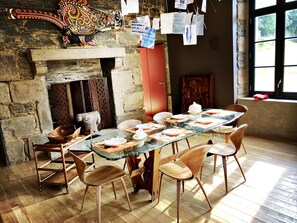 تناول الطعام