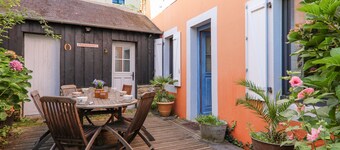 House for 7 - 100m from the port of Le Bono