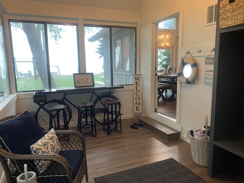 Waterfront retreat; open concept; remodeled; perfect for large families!