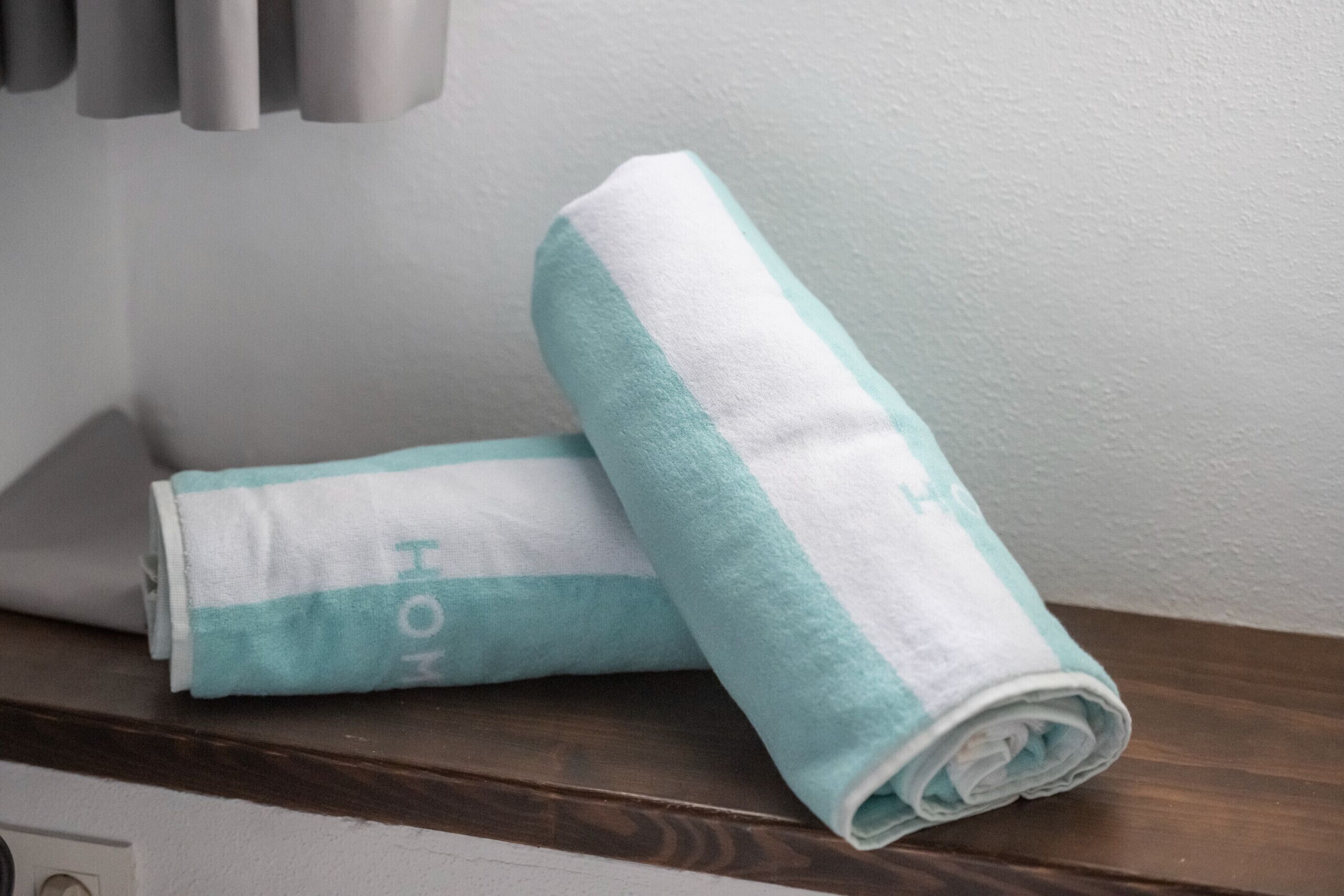 تجهيزات دش، مجففات شعر، مناشف