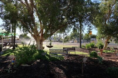 Charleville Waltzing Matilda Motor Inn