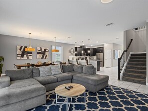 Smart TV - Waterpark Enclave with Epic Game Room! Prvt Movie Theatre! Themed Luxury! (Davenport)