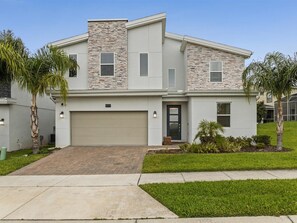 Exterior - Waterpark Enclave with Epic Game Room! Prvt Movie Theatre! Themed Luxury! (Davenport)