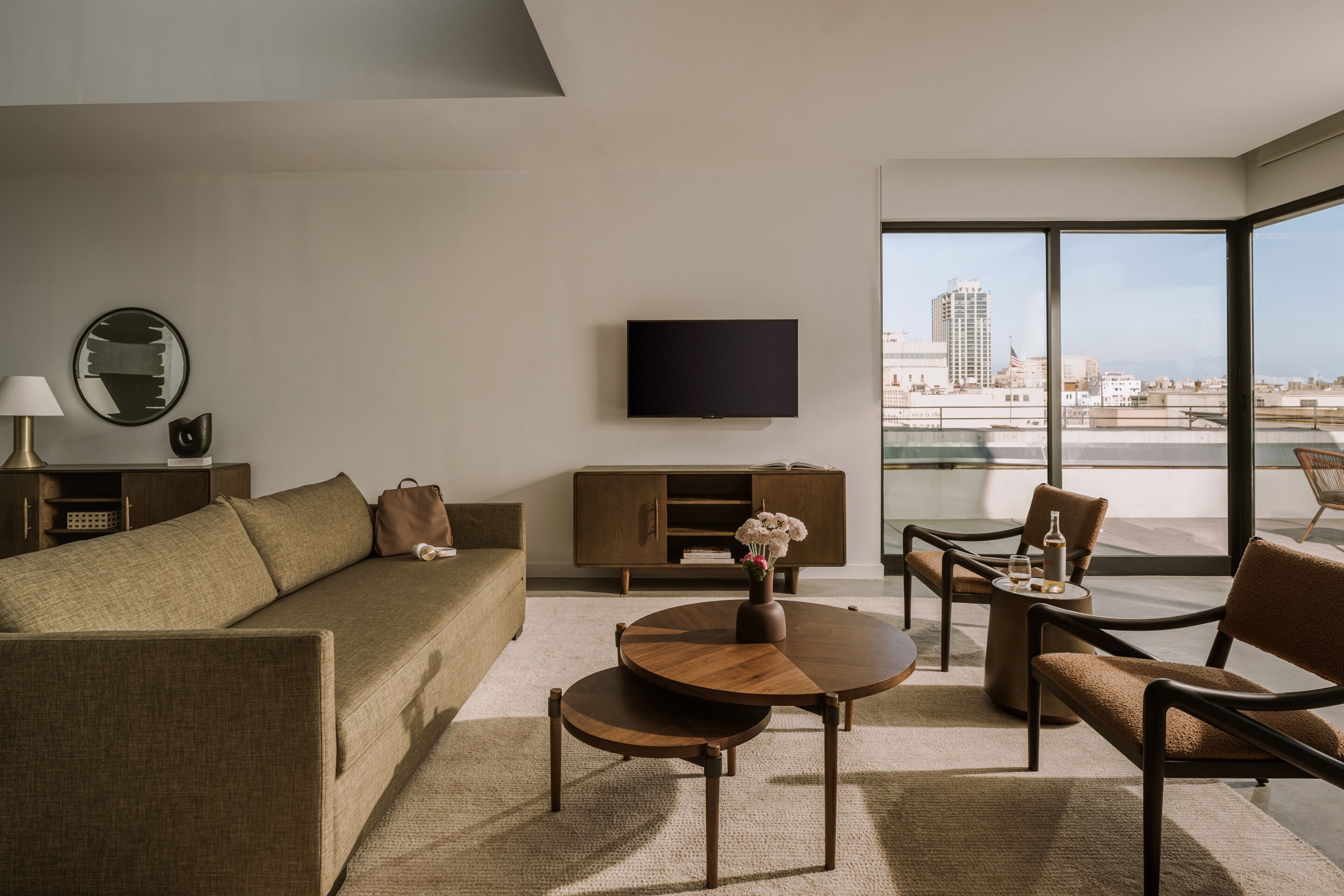 Sonder The Winfield | Lofted Penthouse Two-Bedroom Suite+