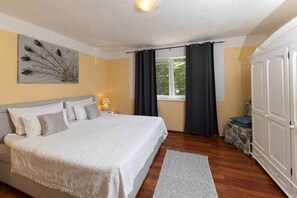 2 makuuhuonetta, internet