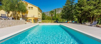 Holiday apartment with pool