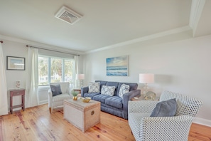 Smart TV - Port O' Call E203 - Ocean View Perfection! (Isle of Palms)