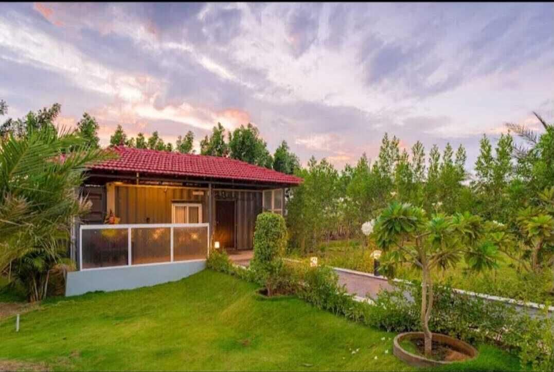 Comfort Double Room | Premium bedding, memory foam beds, individually furnished, desk