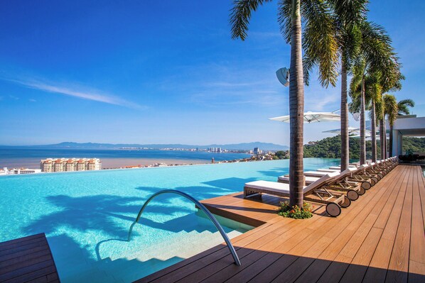 Pool - Romantic Zone’s Largest Rooftop | Luxe Ocean Views (Puerto Vallarta)