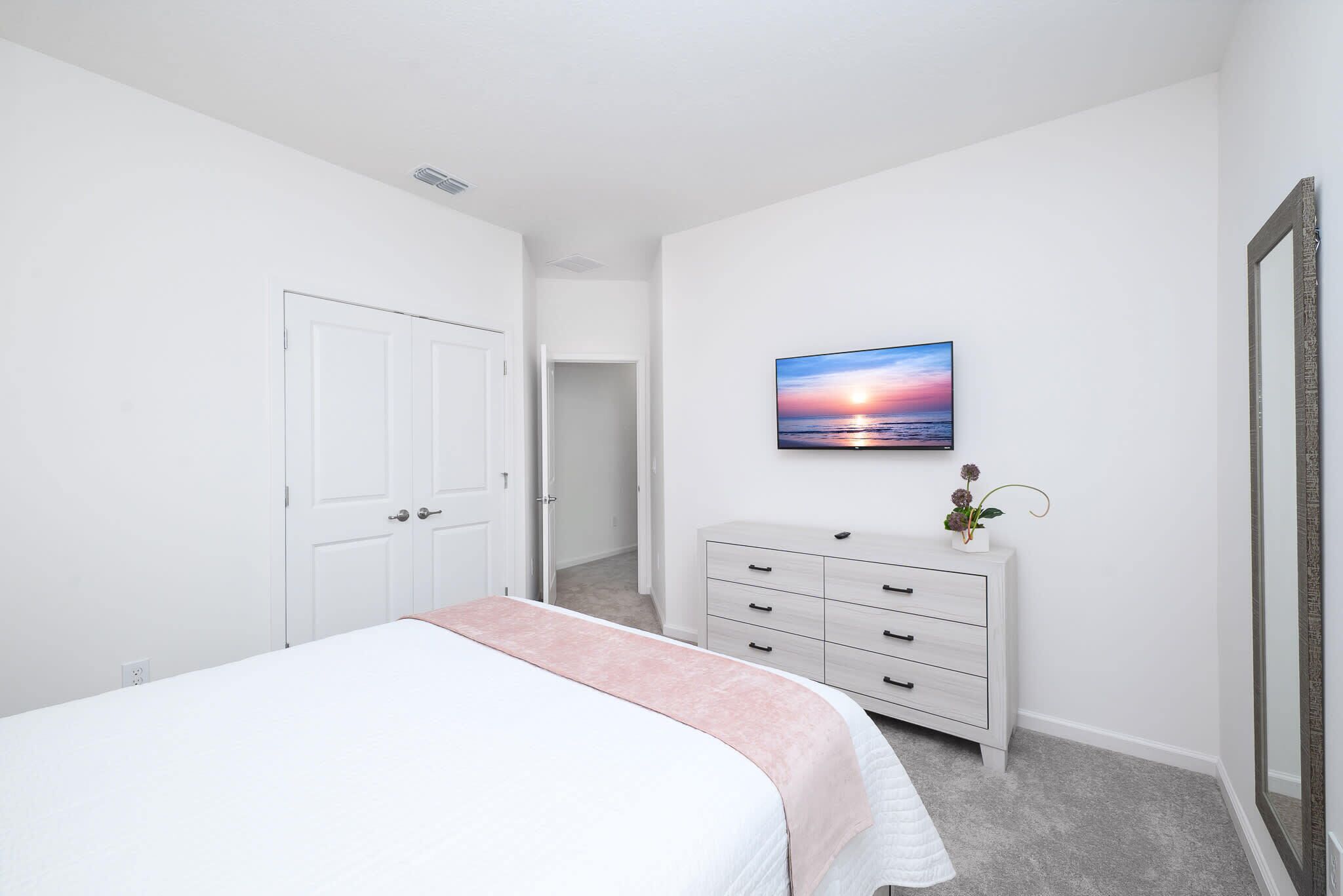12 bedrooms, desk, iron/ironing board, travel cot